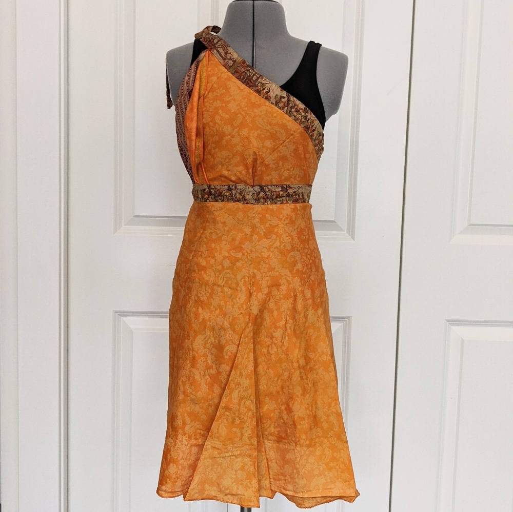 2/$20 Convertible sari wrap skirt or top